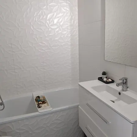 Apartmán Cosy Au Calme A Cote Du Zoo Avec Balcon Et Parking Securise *